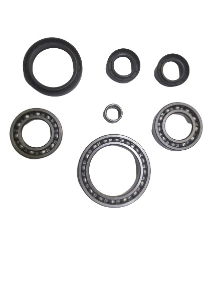 Differential bearings and seals front Yamaha YFM 700 RP2555